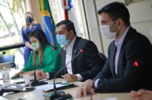 Imagem da notícia - Wilson Lima lança novo Plano de Prevenção e Controle do Desmatamento e Queimadas do Amazonas