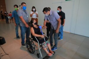 Imagem da notícia - Wilson Lima garante renovação do auxílio-moradia aos antigos moradores do Monte Horebe