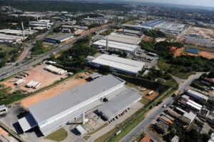 Imagem da notícia - Governo do Estado prorroga validade de Laudo Técnico de empresas do PIM