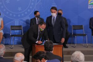 Imagem da notícia - Governador Wilson Lima participa da posse do novo ministro da Saúde e destaca parceria durante a pandemia