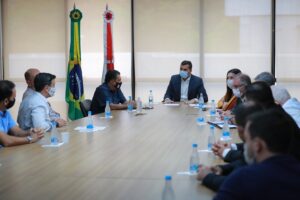 Imagem da notícia - Wilson Lima recebe representantes do setor de bares e restaurantes para discutir novas medidas de prevenção à Covid-19