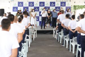 Imagem da notícia - Governo Wilson Lima já convocou mais de 5 mil concursados em menos de dois anos
