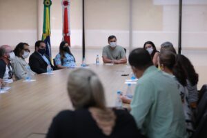 Imagem da notícia - Governo do Amazonas autoriza reabertura parcial de flutuantes a partir de segunda-feira (16/11)
