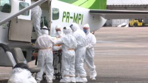Imagem da notícia - Governo do Amazonas transfere pacientes de Tabatinga para o Acre