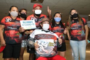 Imagem da notícia - Primeiro paciente transferido do Amazonas para tratamento contra a Covid-19 retorna com homenagem de ‘torcedores’