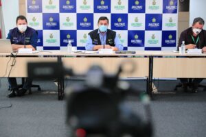 Imagem da notícia - Wilson Lima anuncia abertura de 23 leitos de UTI no Hospital Platão Araújo