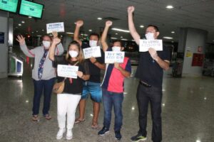 Imagem da notícia - Vida nova: recuperados da Covid-19, mais seis pacientes retornam ao Amazonas, após tratamento em outros estados
