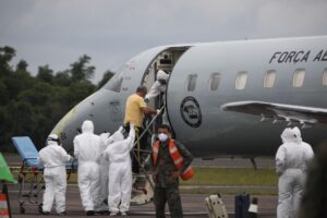 Imagem da notícia - Governo do Amazonas transfere mais 15 pacientes com Covid-19 para a Paraíba