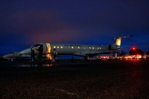 Imagem da notícia - Governo do Amazonas transfere 13 pacientes de Parintins para o Hospital Delphina Aziz, em Manaus