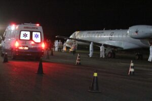 Imagem da notícia - Manaus recebe mais dois pacientes com Covid-19 procedentes de Tabatinga
