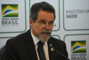 Imagem da notícia - Operação de transferência de pacientes no AM mostra a grandeza do SUS, diz secretário do Ministério da Saúde