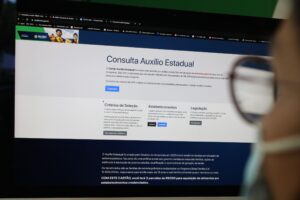 Imagem da notícia - Call Center para agendamento de retirada de cartão do Auxílio Estadual inicia nesta sexta (05/03)