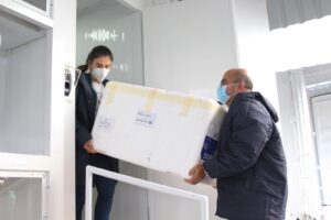 Imagem da notícia - Governo do Amazonas inicia distribuição de novas doses de vacina para o interior