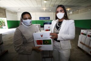 Imagem da notícia - Governo do Amazonas entrega mil cestas básicas doadas ao Estado pelo Programa Pátria Voluntária