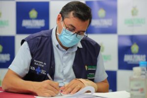 Imagem da notícia - Wilson Lima assina contrato para compra de 1 milhão de doses da vacina Sputnik V