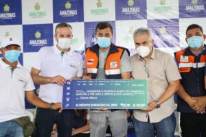 Imagem da notícia - Governo do Amazonas já aplicou mais de R$ 3,3 milhões em crédito emergencial para municípios atingidos pela cheia