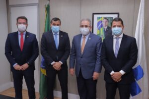 Imagem da notícia - Wilson Lima apresenta plano e pede apoio ao ministro da Saúde para enfrentamento de eventual nova onda da Covid-19