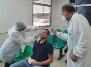 Imagem da notícia - Governo do Amazonas aumenta testagem de Covid-19 e disponibiliza resultado na internet
