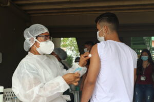 Imagem da notícia - Painel da FVS-AM informa a aplicação de 1.870.784 doses de vacina contra Covid-19 até este domingo (27/06)