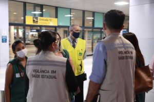 Imagem da notícia - Governo do AM, Prefeitura de Manaus e Agência Nacional de Vigilância Sanitária vão monitorar passageiros que desembarcam no Aeroporto Eduardo Gomes