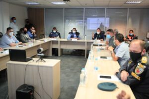 Imagem da notícia - Comitê de Enfrentamento à Covid-19 altera horário de serviços em novo decreto