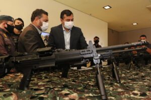 Imagem da notícia - Governador Wilson Lima entrega viaturas, armamentos e equipamentos para a segurança pública