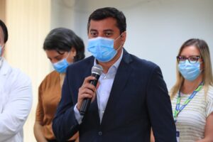 Imagem da notícia - Wilson Lima antecipa vacinação contra a Covid-19 para pessoas a partir de 28 anos em Manaus, em mais um mutirão