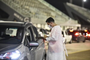 Imagem da notícia - Em 24 horas, Governo do Amazonas e Prefeitura vacinam 68.278 pessoas contra a Covid-19 com viradão em Manaus