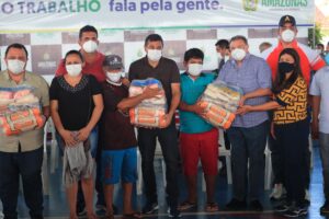 Imagem da notícia - Governo do Amazonas destina mais de 6 mil cestas básicas para pescadores artesanais de Manacapuru