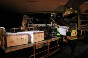 Imagem da notícia - Governo do Amazonas recebe mais 63 mil doses de vacina contra a Covid-19