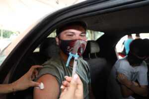 Imagem da notícia - Balanço da FVS-RCP informa a aplicação de 2.258.166 doses de vacina contra Covid-19 até este domingo (11/07)