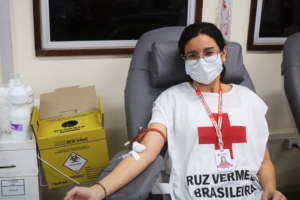 Imagem da notícia - Doação de sangue está liberada de 2 a 7 dias após vacinação, dependendo do imunizante