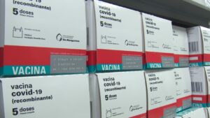 Imagem da notícia - Governo do Amazonas recebe 32.710 novas doses de vacinas contra Covid-19