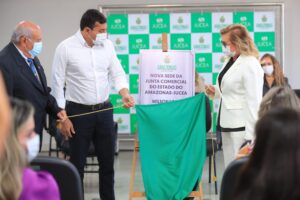 Imagem da notícia - Governador Wilson Lima destaca crescimento de 52% no número de abertura de novas empresas no Amazonas