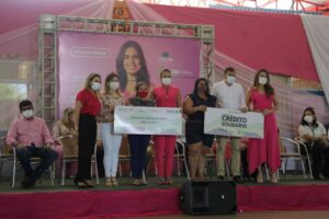 Imagem da notícia - Outubro Rosa: Governo do Estado reúne serviços de saúde, cidadania e empreendedorismo no Magdalena Arce Daou
