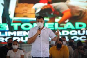 Imagem da notícia - Wilson Lima firma convênios de R$ 490 mil para revitalizar Parque de Exposições e realizar Expopin, em Parintins