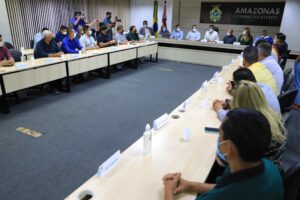 Imagem da notícia - Obras de revitalização do Governo do Amazonas alcançam 64% das escolas estaduais no estado