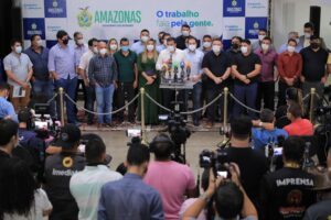 Imagem da notícia - Wilson Lima garante investimento de R$ 19 milhões para infraestrutura de escolas estaduais de 22 municípios do AM