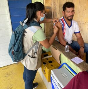 Imagem da notícia - Governo do Amazonas fortalece ações de ampliação da cobertura vacinal contra Covid-19 no interior do estado