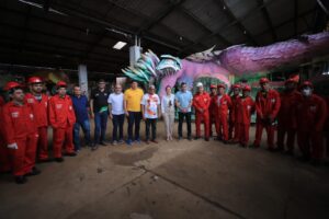 Imagem da notícia - Governador Wilson Lima acompanha reabertura dos galpões dos bois-bumbás Garantido e Caprichoso, em Parintins