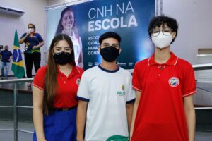 Imagem da notícia - ‘CNH na Escola’: projeto-piloto do Governo do Amazonas representa oportunidade para estudantes de baixa renda