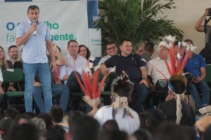 Imagem da notícia - Governo do Estado atende mais de 2 mil famílias do Baixo Amazonas com crédito, fomento e apoio à produção rural