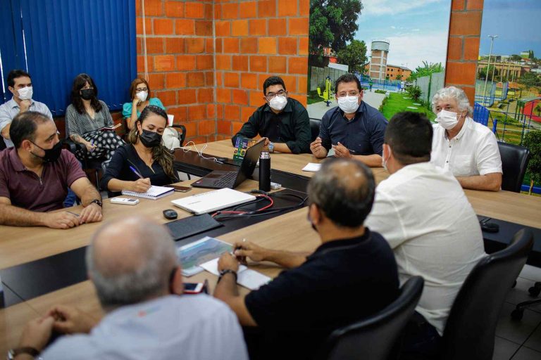 Governo do Amazonas reúne com órgãos municipais para tratar de novos convênios entre Estado e Prefeitura