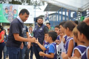 Imagem da notícia - Com investimento de R$ 950 mil, governador Wilson Lima entrega mais dois espaços esportivos revitalizados em Manaus