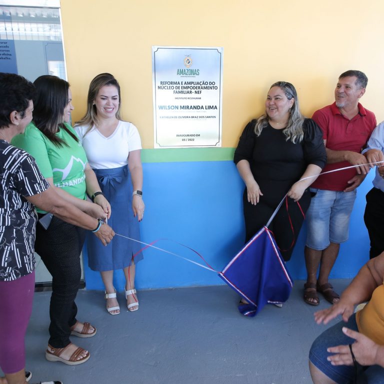Governo do Amazonas entrega R$ 260 mil em fomento para instituições do setor social de Manaus