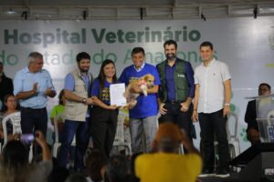 Imagem da notícia - Wilson Lima assina ordem de serviço para construção do primeiro hospital público veterinário do Amazonas