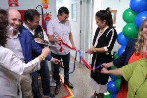 Imagem da notícia - Wilson Lima entrega novos equipamentos e amplia oferta de exames de tomografia e raio-x na Fundação Cecon
