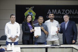 Imagem da notícia - Governo do Amazonas autoriza mais de R$ 111 milhões para obras em 17 cidades do Amazonas, nesta quarta-feira