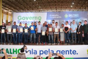 Imagem da notícia - Wilson Lima concede a 6.705 famílias o direito de uso da terra em 11 Unidades de Conservação Estaduais