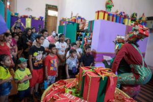 Imagem da notícia - Repleto de novidades, ‘O Mundo Encantado do Natal’ é destaque com a ‘Casa do Biscoito’ e ‘Fábrica do Papai Noel’
